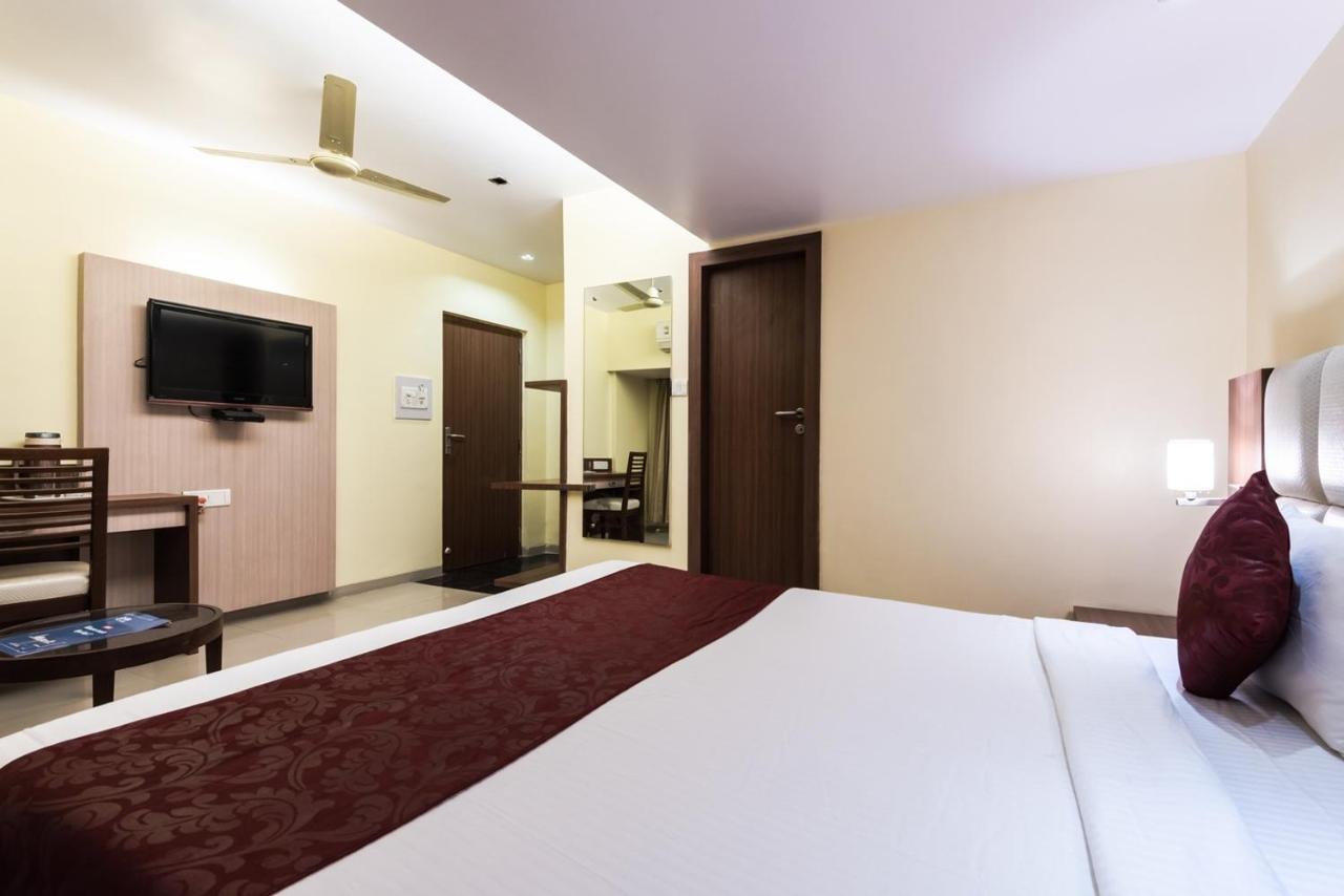 Hotel Aishwarya Residency Navi Mumbai Eksteriør billede